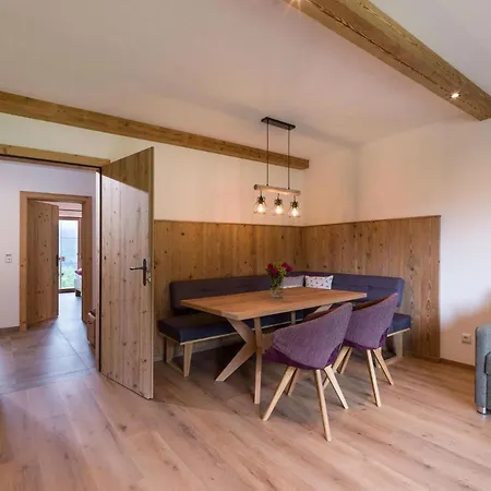 Farm stay Bergappartement Kink Hopfgarten im Brixental